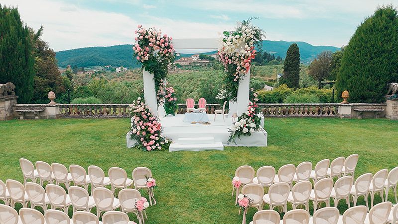 a-mandap-for-indian-wedding-in-italy-10