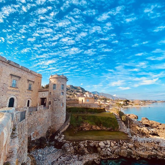 Castello Montefalco -  Sicily