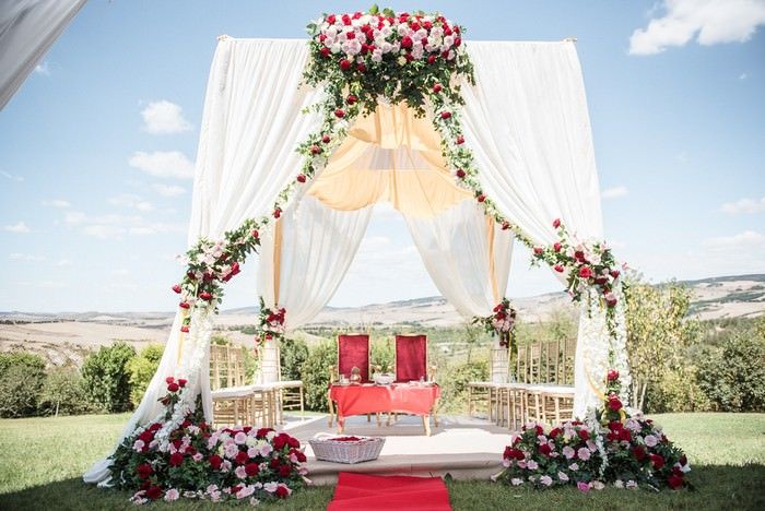 mandap-for-indian-wedding-in-italy-02