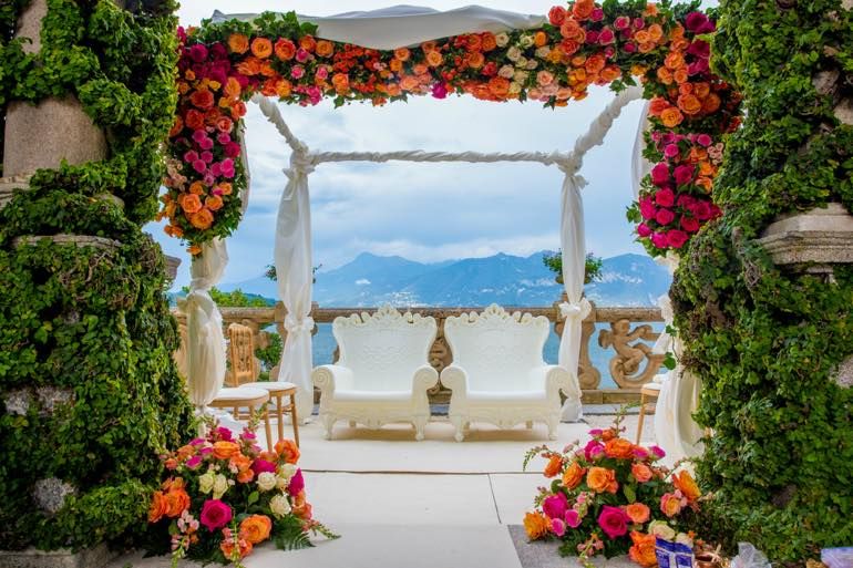 mandap-for-indian-wedding-in-italy-04